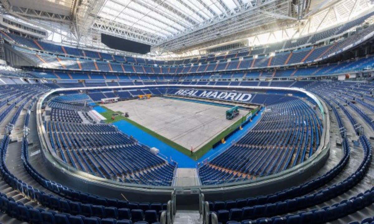 This is the Spanish Real Madrid stadium that was opened in 1947. This stadium can accommodate more than 83,186 people. The initial construction cost 1.7 million euros, but the renovation work cost 1.5 billion dollars.