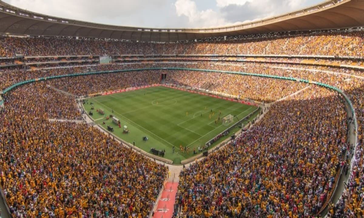 This stadium located in South Africa in the city of Johannesburg was opened in 1989, where it accommodates 94,736 people. 